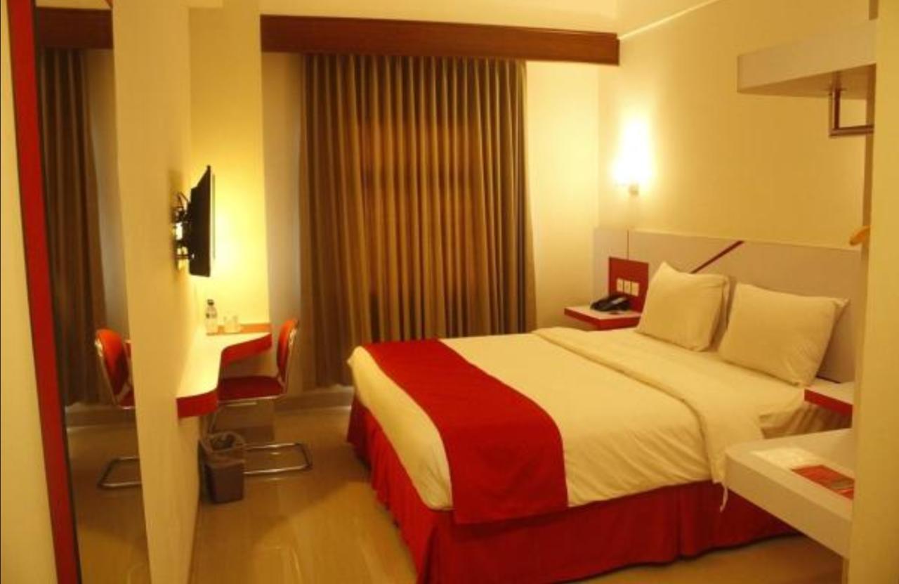 Brothers Inn Sukoharjo Экстерьер фото