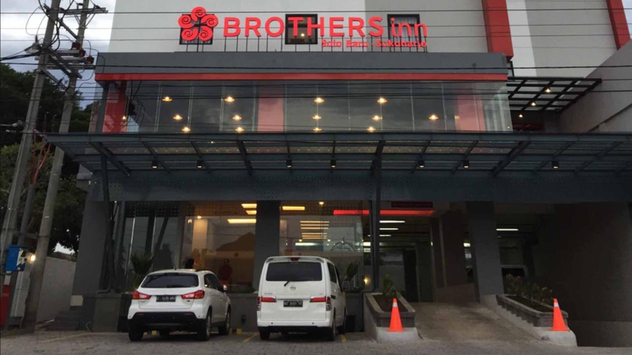 Brothers Inn Sukoharjo Экстерьер фото