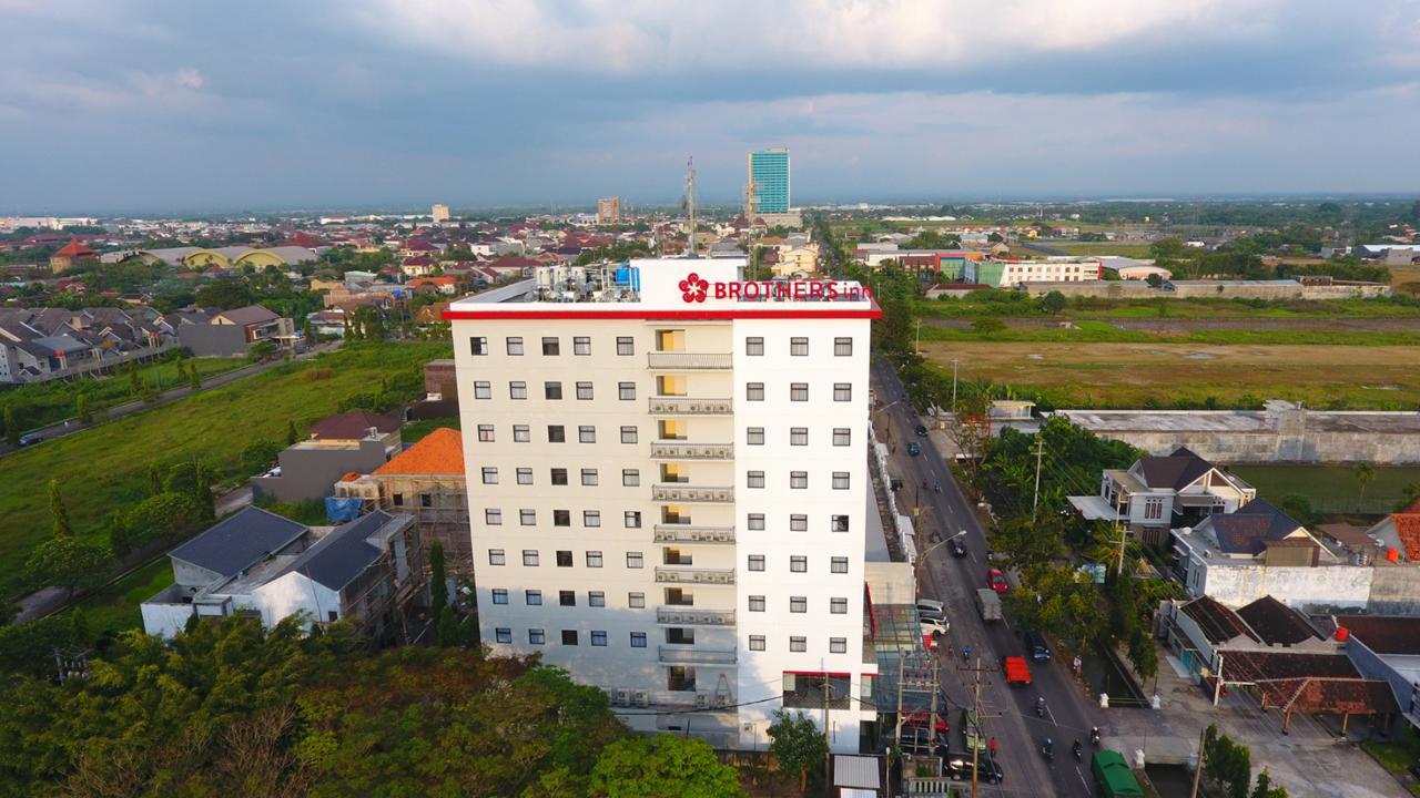 Brothers Inn Sukoharjo Экстерьер фото